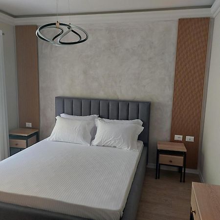 Hotel Demoli Pogradec Eksteriør bilde
