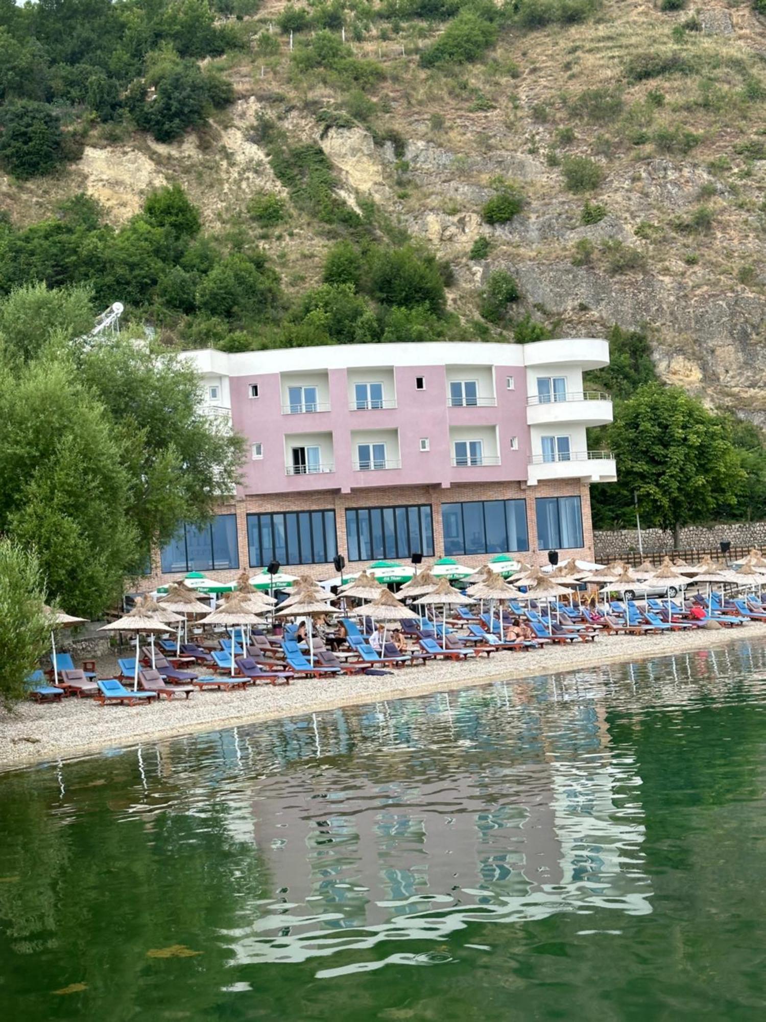 Hotel Demoli Pogradec Eksteriør bilde