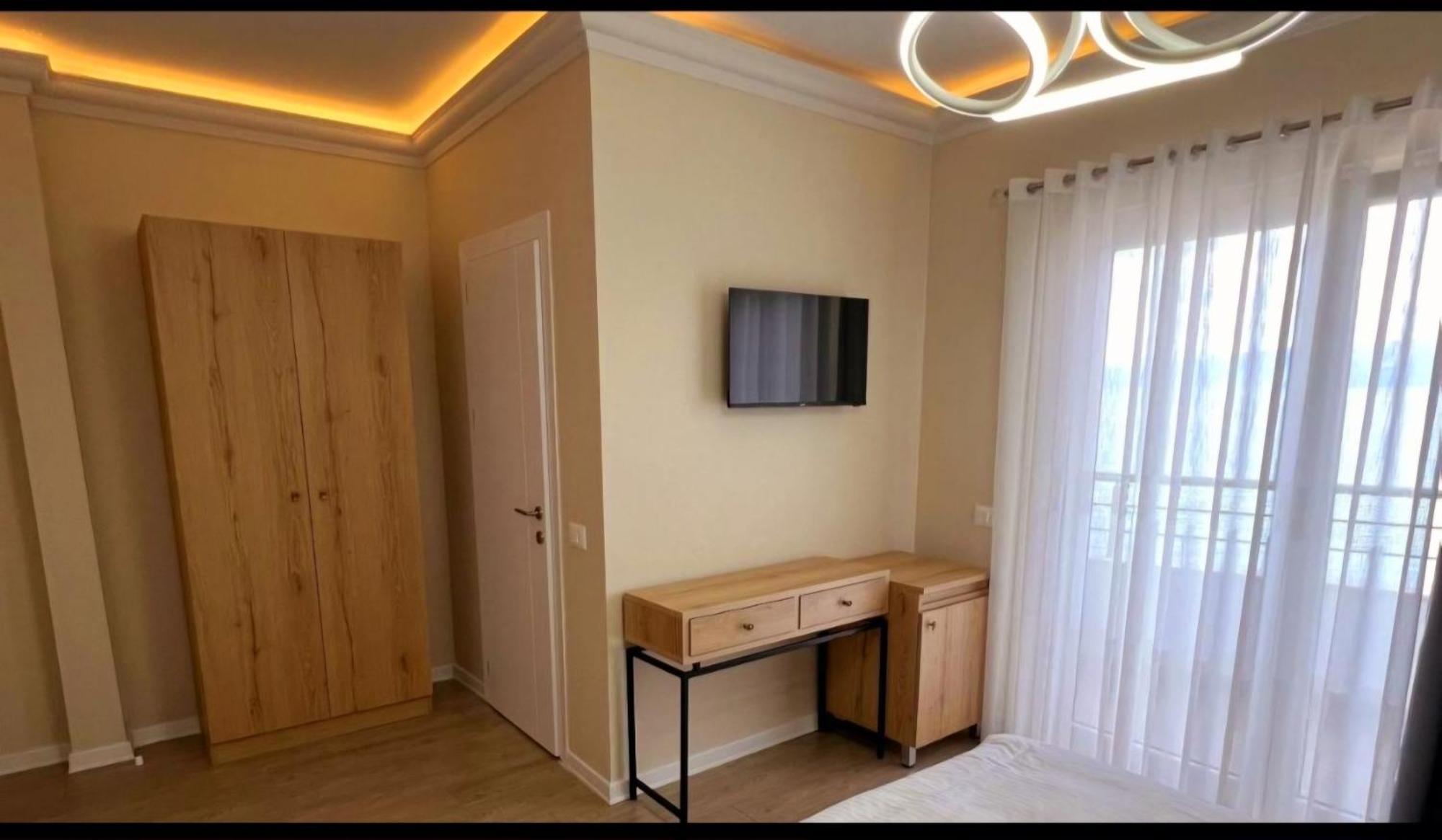 Hotel Demoli Pogradec Eksteriør bilde